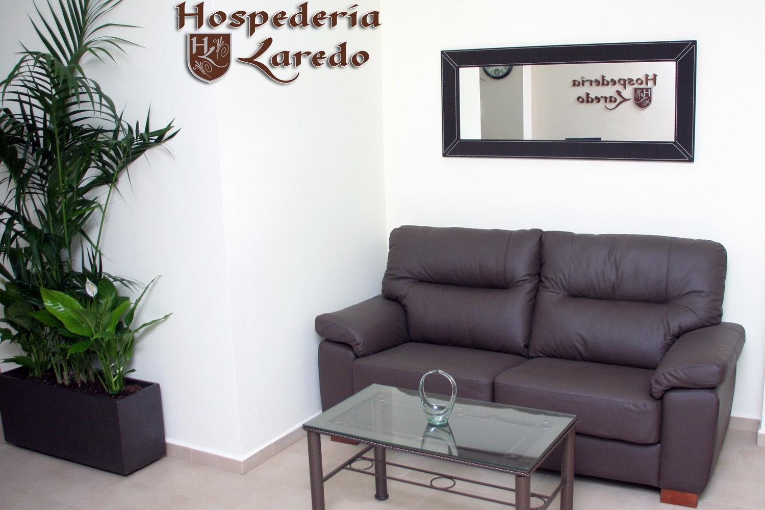 Hospederia Laredo Hotell La Carlota Eksteriør bilde
