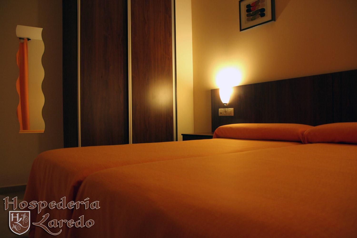 Hospederia Laredo Hotell La Carlota Eksteriør bilde