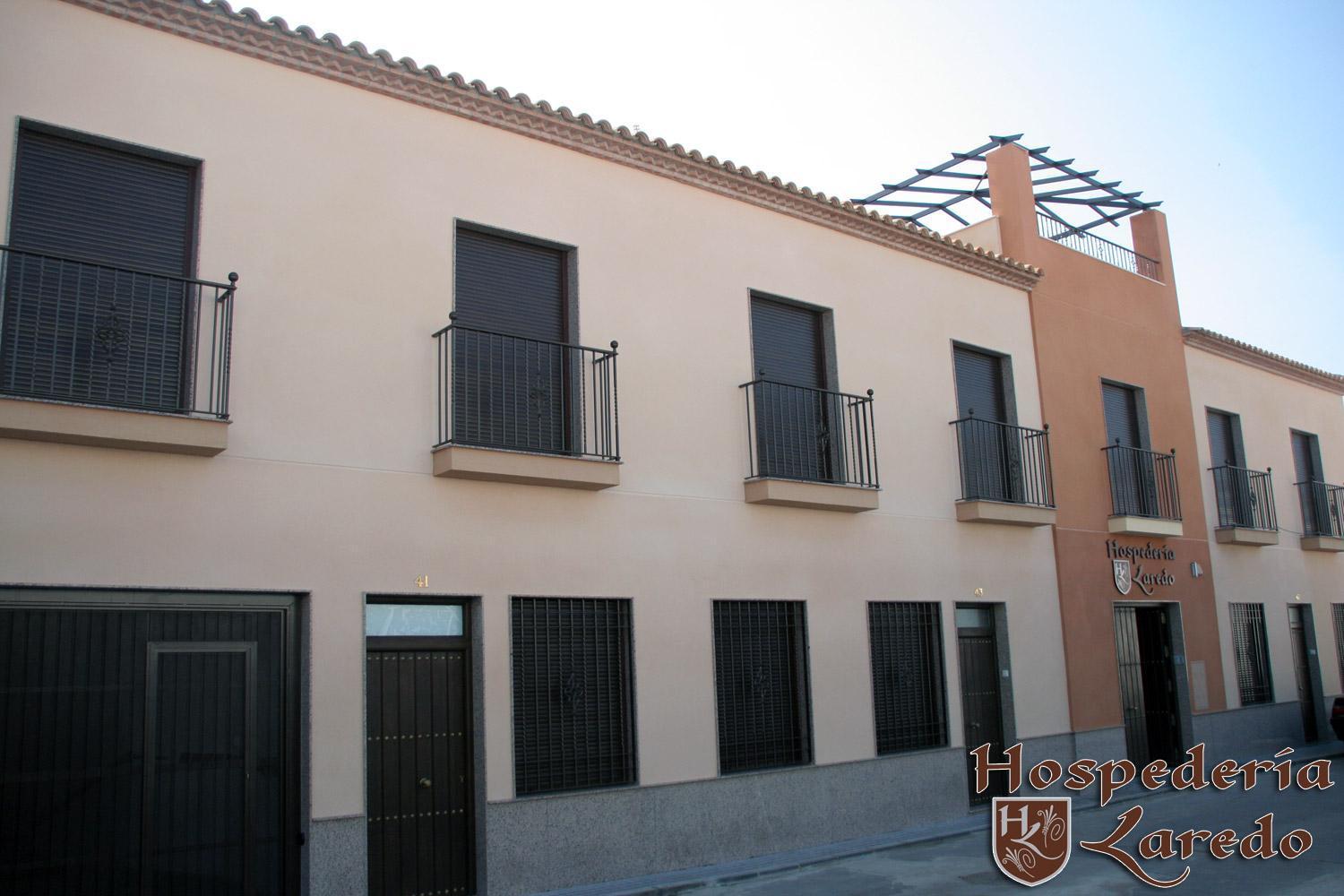 Hospederia Laredo Hotell La Carlota Eksteriør bilde